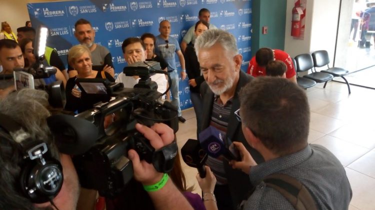 Alberto: “Siempre imaginé a La Pedrera así, con muchos turistas y colorido”