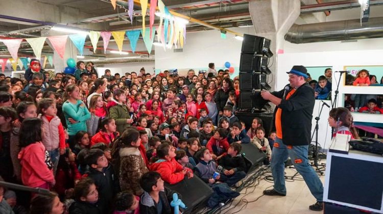 “La Pedrera” recibió a una multitud de familias y disfrutaron del Día del Niño