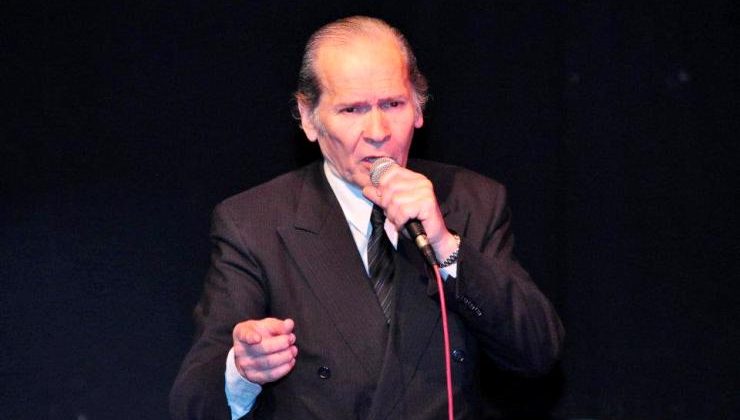 Jorge Falcón: “Si dejara de cantar me moriría de tristeza”