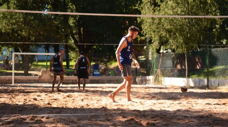 Realizarán un torneo masculino de beach volley en el “Ave Fénix”