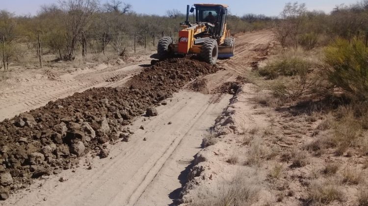 Trabajos en los parajes Pozo Cavado y Los Cerrillos del departamento Ayacucho