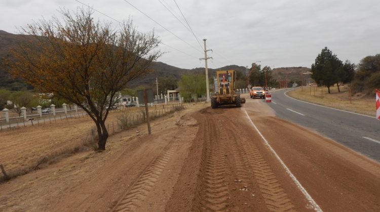 Obras en banquinas e instalación de elementos de seguridad