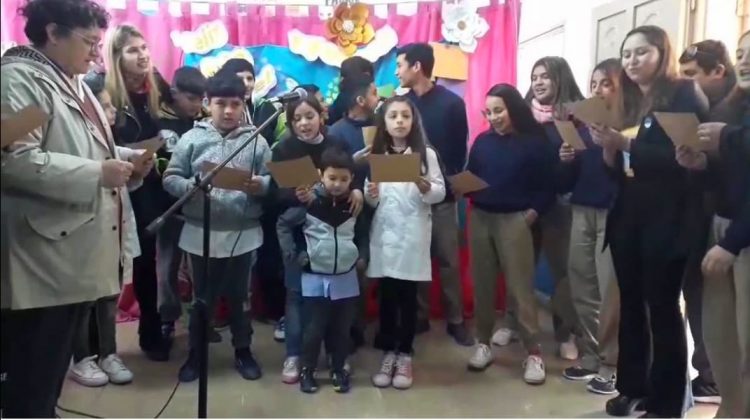 Escuelas rurales celebraron el Día del Maestro