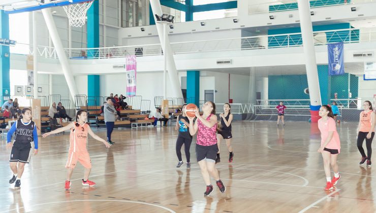 La U13 de básquet femenino cerró sus entrenamientos en el Campus ULP