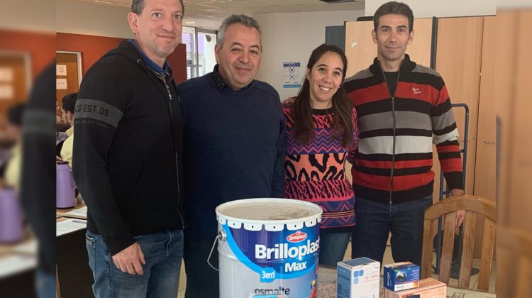 El centro de salud de Cortaderas recibió instrumental