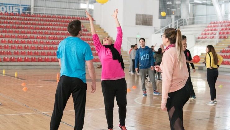 Con más de 150 asistentes, dictaron una capacitación de cestoball en Villa Mercedes