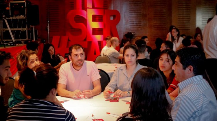 El ciclo “Insertar” realizó su segundo encuentro de charlas y taller de emprendedores