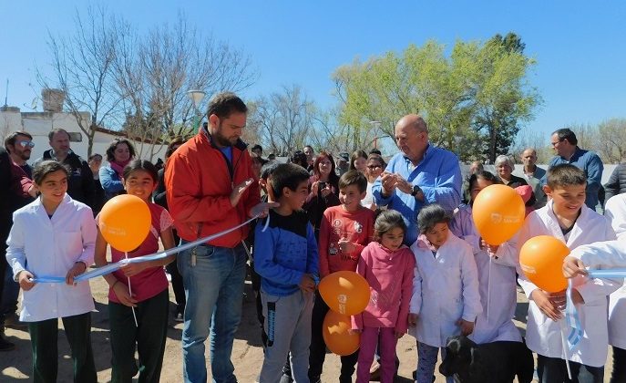 Inauguraron un espacio de recreación en Juan Llerena y anunciaron una nueva obra