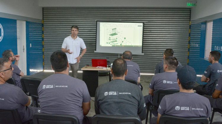 Ford Argentina capacita a personal del Taller Oficial del Parque Automotor