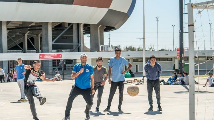 Estudiantes de la EPA N° 10 compartieron su día de clase en “La Pedrera”