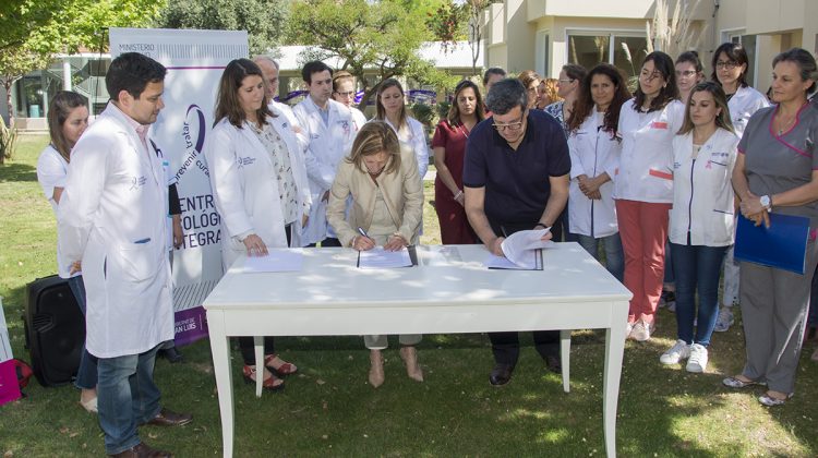 El Ministerio de Salud firmó un convenio de colaboración con la Asociación Argentina de Oncología Clínica