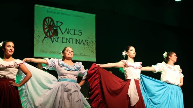 “Raíces Argentinas” realizó su muestra anual en el “Molino Fénix”
