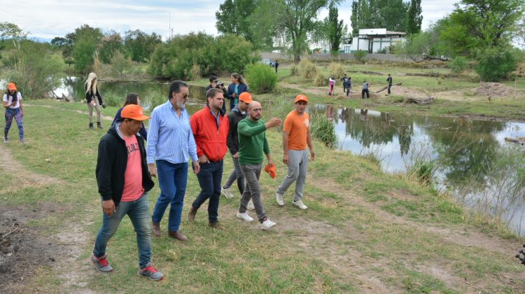 El río Conlara tendrá una renovada costanera para recibir al verano