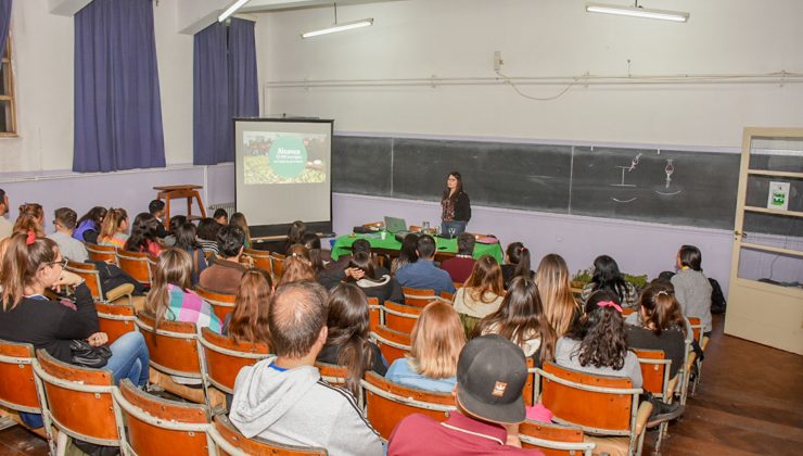 El Ministerio de Producción brindó una charla en la Universidad Nacional de San Luis