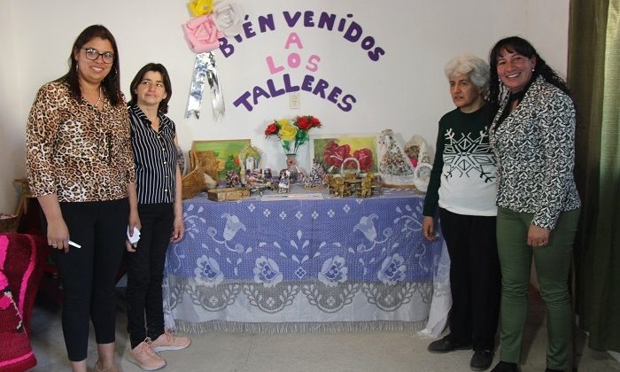 Telar y papel reciclado, dos alternativas nuevas en Villa de la Quebrada