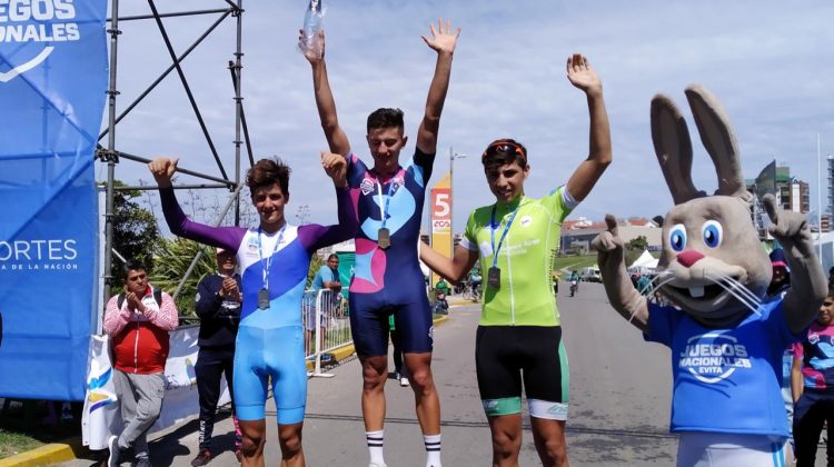 Nuevas medallas en atletismo, ajedrez y ciclismo para San Luis