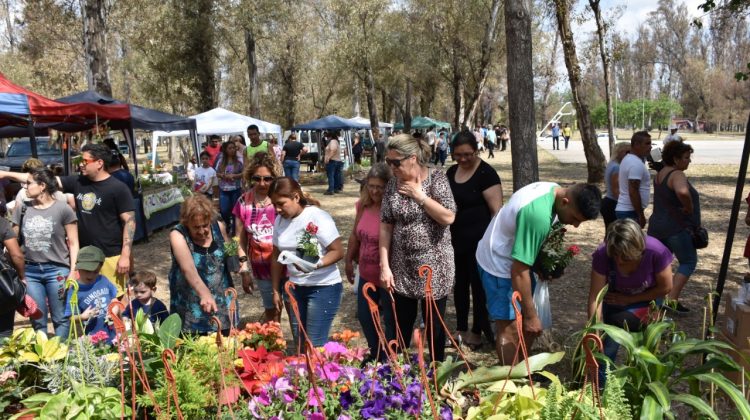 El Parque Costanera potenció su verde con la Expo Vivero