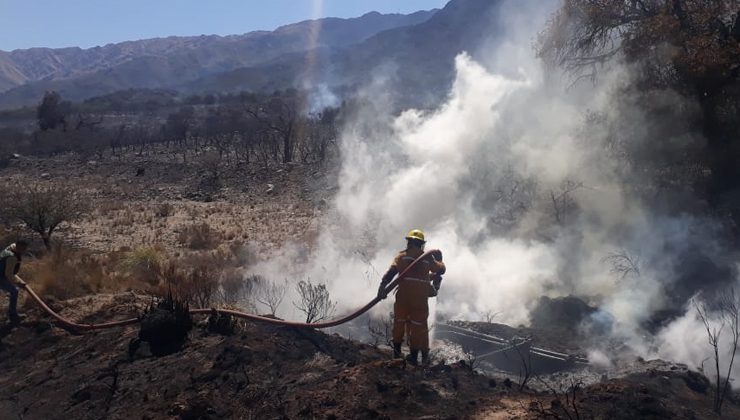 El incendio en Sierras de los Comechingones afectó un área de 1.100 hectáreas