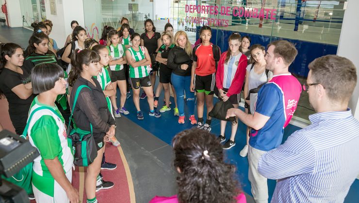 El fútbol femenino de Estudiantes pasó por las evaluaciones del Campus