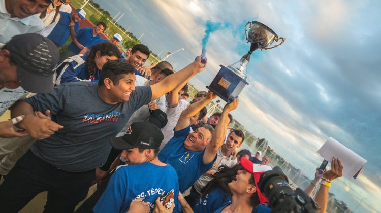 La Escuela Técnica N° 26 “Gobernador Elías Adre” se coronó campeón de los E-Cars