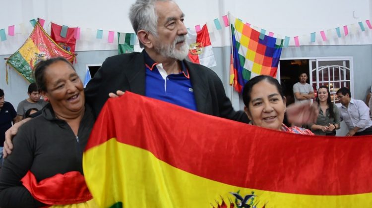 Alberto Rodríguez Saá: “Lo de Bolivia es un golpe de Estado terrible, vengo a abrazarlos”