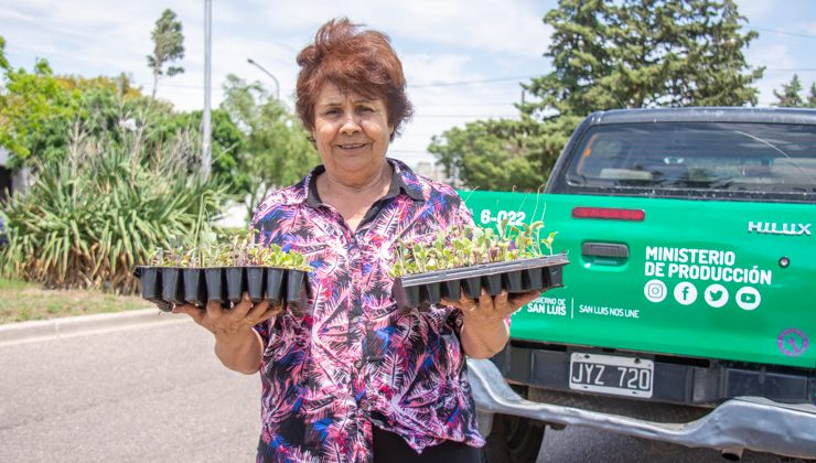 “Una familia, una huerta”: este lunes habrá entregas en la capital y el martes en La Punta