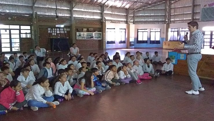 Estudiantes de la Escuela “Córdoba” aprendieron sobre reciclado de residuos