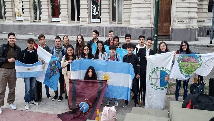 Una alumna puntana, presente en el V Encuentro Internacional del Parlamento Juvenil del Mercosur