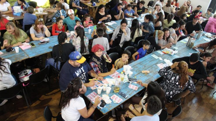 En “Molino Fénix”, la promo 2019 de la Escuela “Vicente Dupuy” realizó un bingo a beneficio