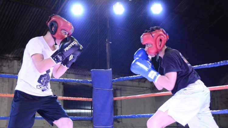 El “Boxeo de la Puntanidad” tuvo su noche de puños en Villa Mercedes