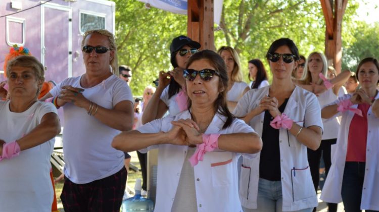 Con diversas actividades, finalizó la campaña del mes de sensibilización sobre el Cáncer de Mama