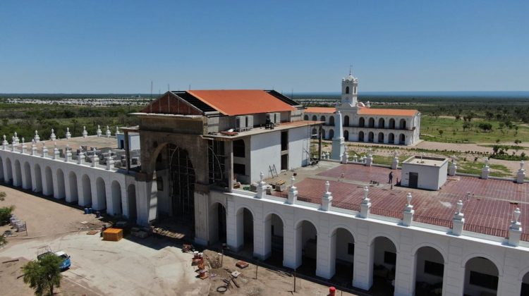 El hotel de La Recova, en La Punta, va tomando forma