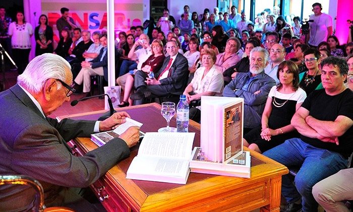 Presentan el tercer libro de “Historias de mi pueblo y su gente” y el séptimo tomo de las obras completas de Jesús Liberato Tobares