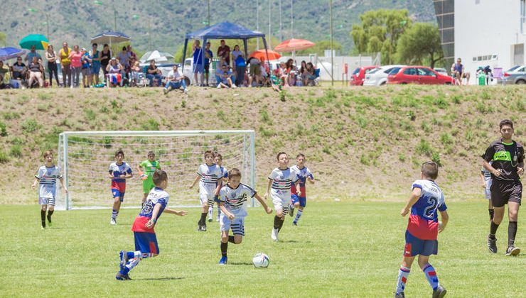 El mundialito de fútbol se vivió en el Campus de la ULP 