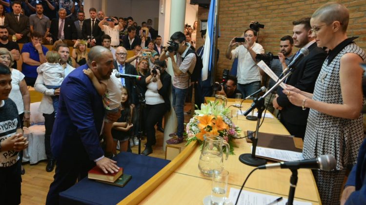 Representantes de diversos sectores de la sociedad, celebraron la asunción de Frontera como intendente de Villa Mercedes