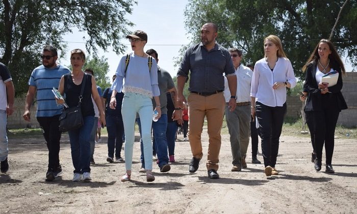 Maximiliano Frontera y su equipo visitaron el barrio San José