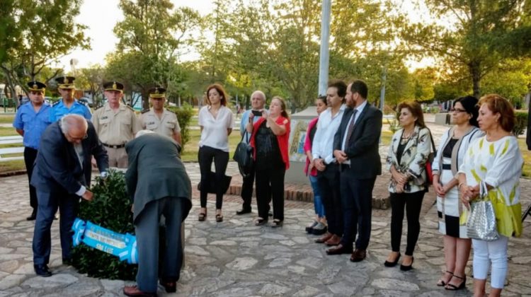 Homenajearon a la Junta de Historia de San Luis