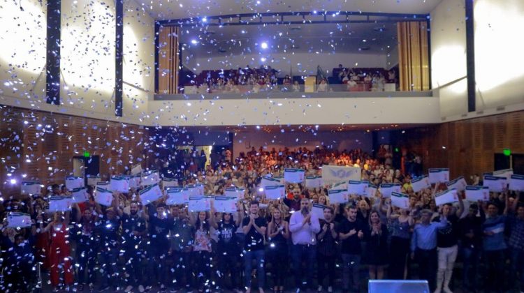 Más de 60 jóvenes inspiradores recibieron su reconocimiento en el “Molino Fénix”