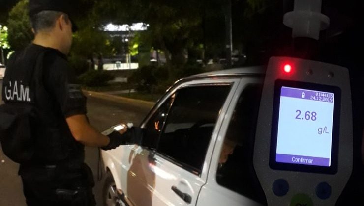 La Policía provincial y el municipio capitalino realizaron controles de alcoholemia