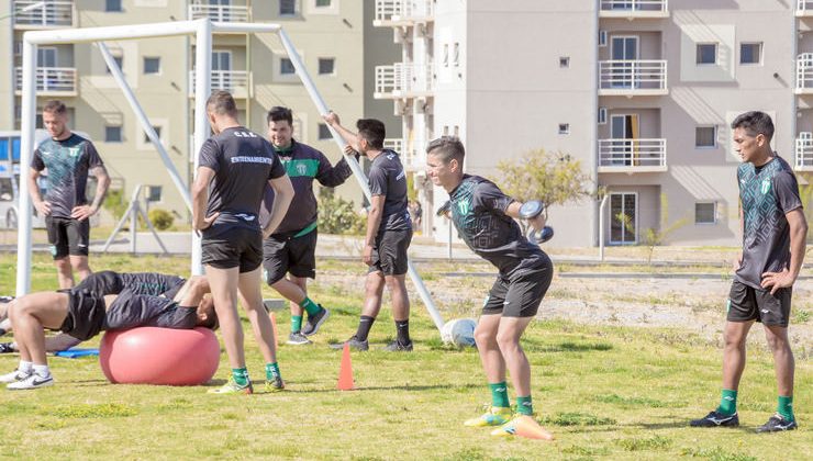 Estudiantes de San Luis e Instituto de Córdoba harán la pretemporada en el Campus de la ULP