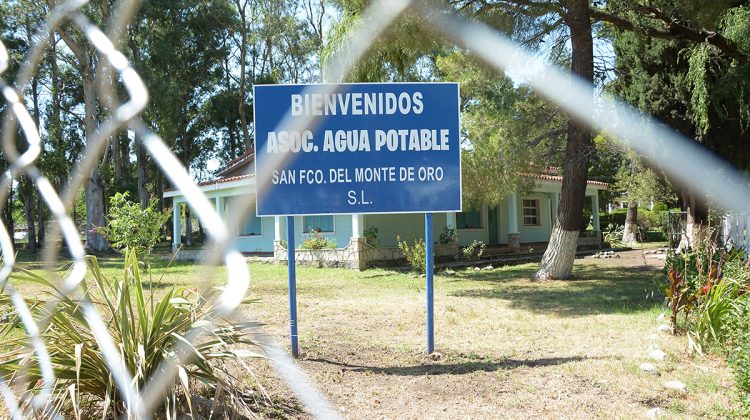 El Gobierno intervino la Asociación de Agua Potable de San Francisco y nombró, también a solicitud de los asociados, a un normalizador