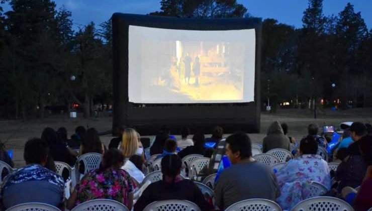 “Cine en el Parque”: una actividad para toda la familia