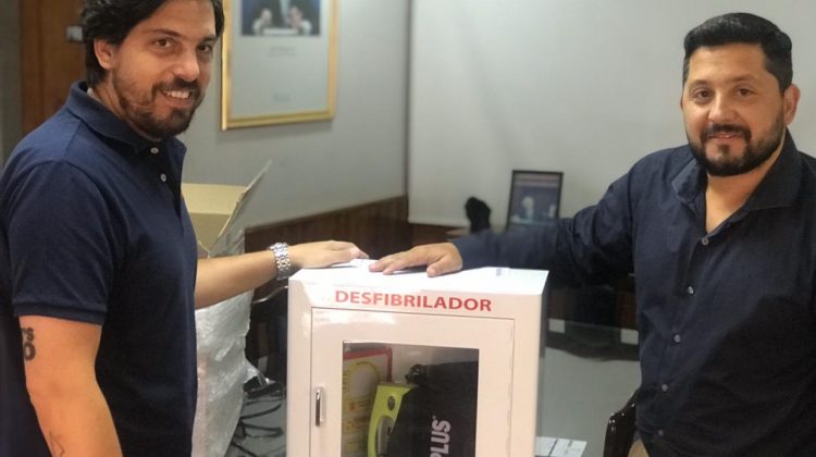 DOSEP recibió un equipo desfibrilador externo automático de última generación