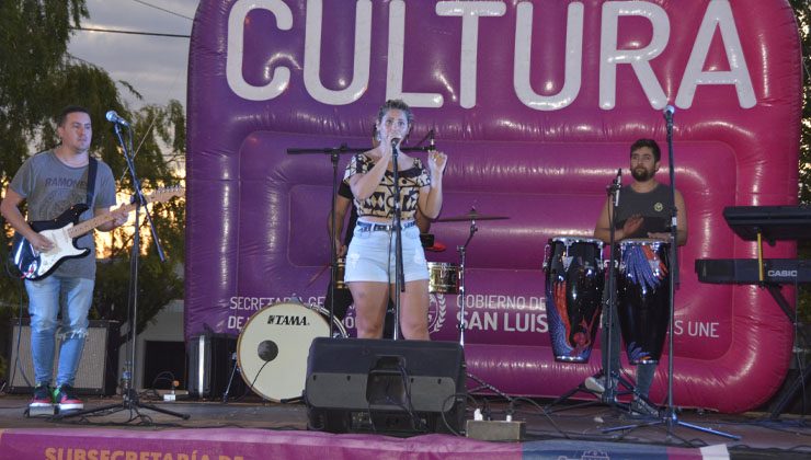 “Cultura en tu Barrio”: vecinos del Eva Perón vivieron una tarde a plena música