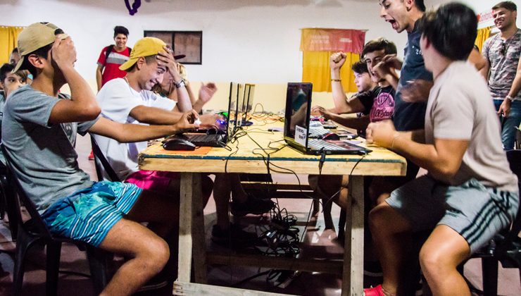 Los Molles vivió una jornada a pura adrenalina con el torneo de e-sport