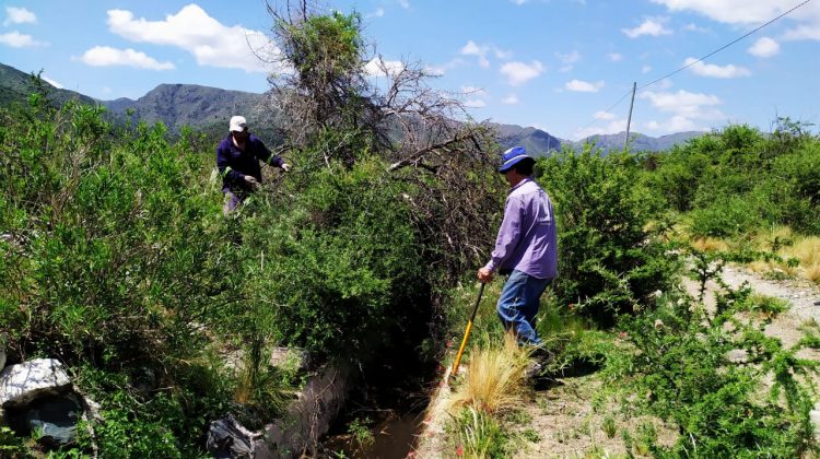 Continúa la puesta en valor de los sistemas de canales