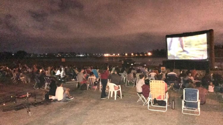 El Cine Móvil estará este viernes en Cortaderas