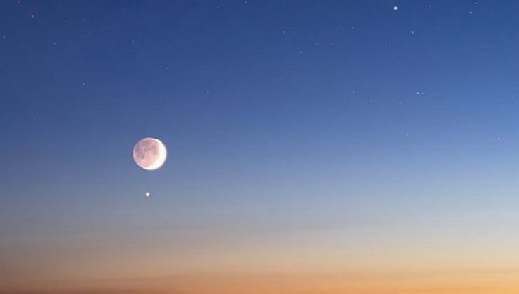 Este jueves la Luna y Venus compartirán un “saludo celestial”