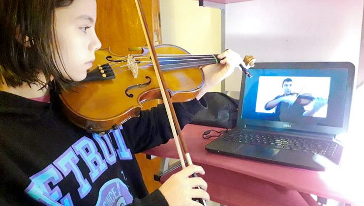 Alumnos de la Escuela de Música ULP arrancaron con las clases virtuales