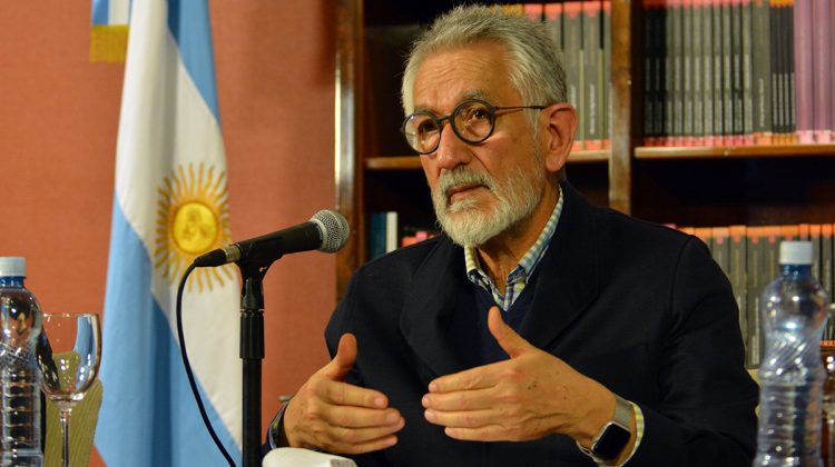 Rodríguez Saá: “Debemos continuar cumpliendo con todas las normas de prevención con responsabilidad social”